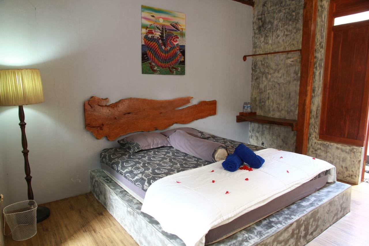 Ndalem Mj Homestay Yogyakarta Exterior foto